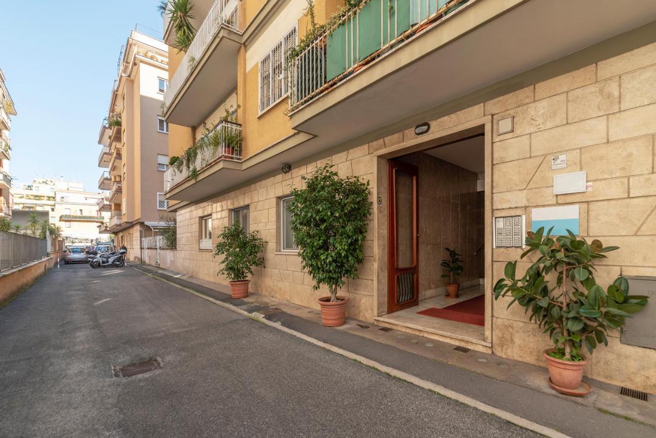 Mm Cipro Elegant Apartment Rom